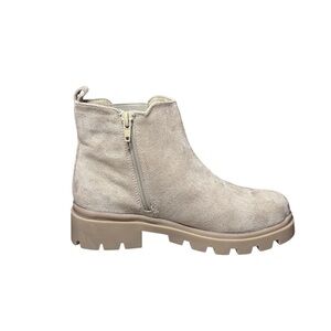 Madden Girl Kids Tan Mhail Boots Size 3 Girls - New in Box